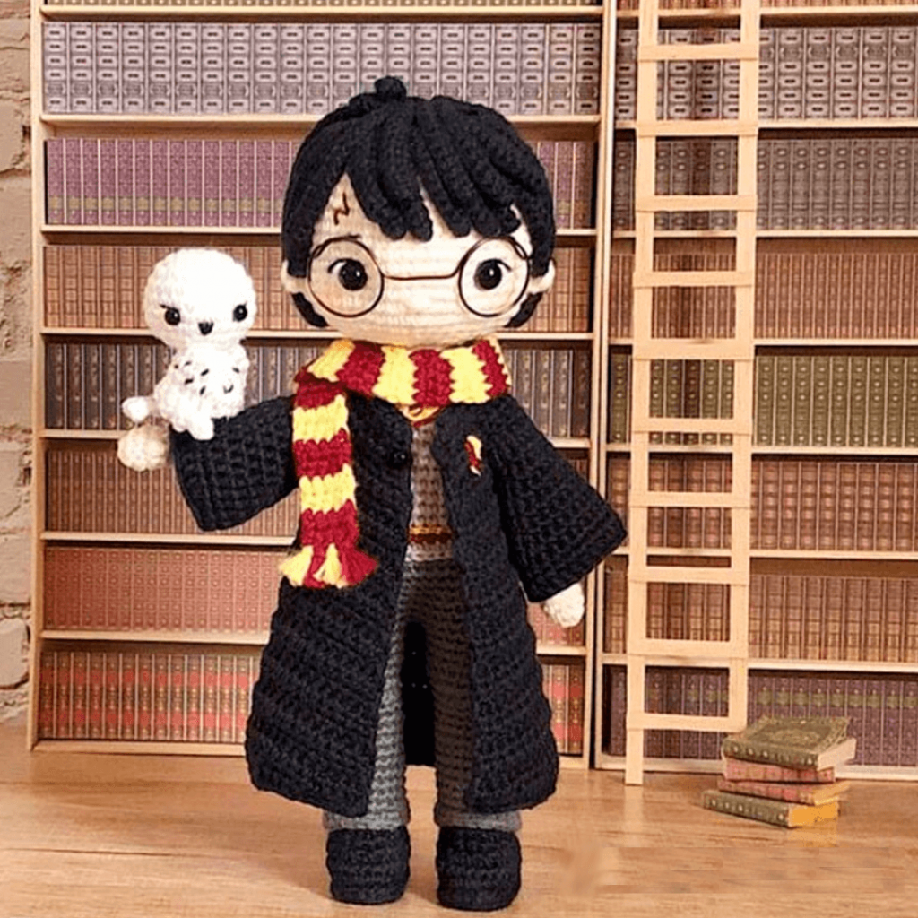 187 - Harry Potter de Amigurumi - Receita de Crochê Passo a Passo 1 (1)