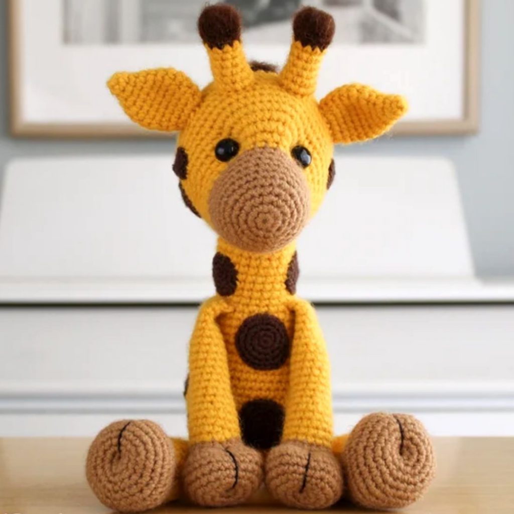 122 - Girafa de Amigurumi - Girafa de crochê