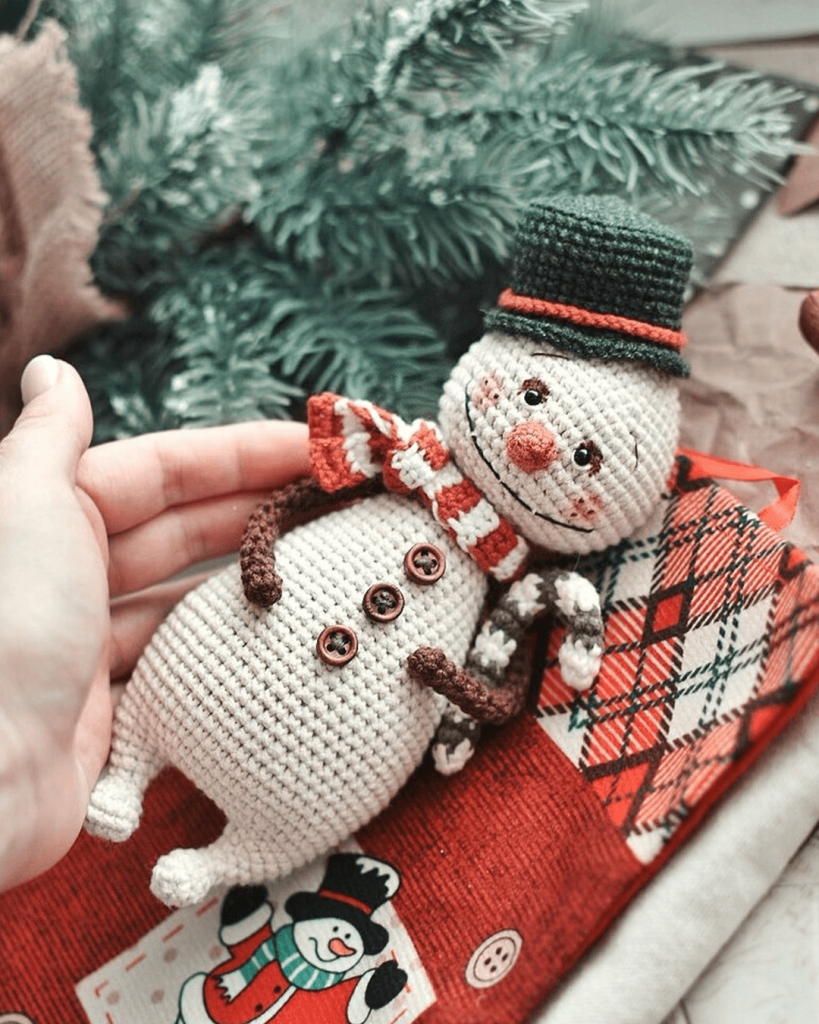 Boneco de Neve Rústico Amigurumi - Crochê e Natal