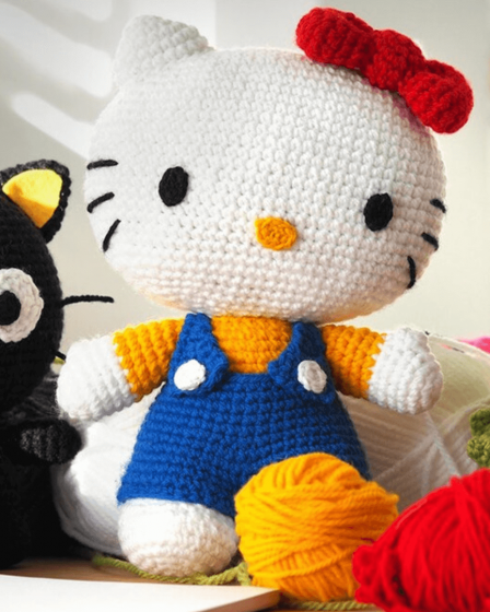 183 - Hello Kitty Amigurumi - Receita de Crochê Passo a Passo 1 (1)