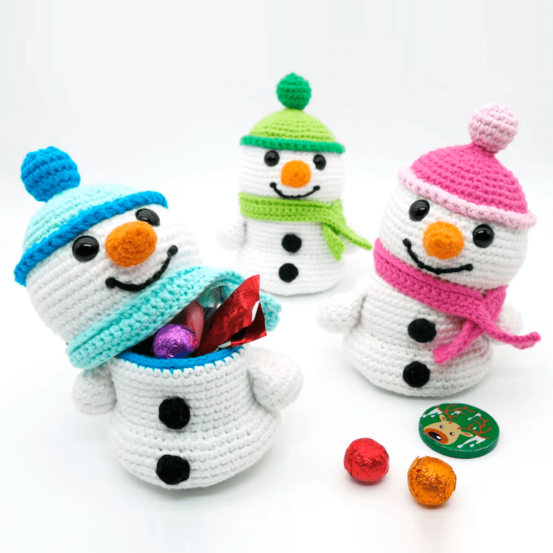 194 - Boneco de Neve Amigurumi - Boneco de Neve de Crochê - Potinhos - Lembrancinha -Receita de Crochê Passo a Passo (1)