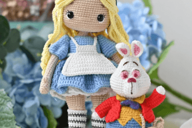 218 - Alice no país das maravilhas amigurumi - Receita Passo a Passo - Croche - 2 (1)