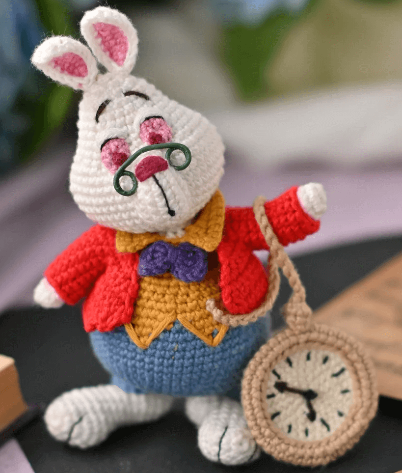 218 - Alice no país das maravilhas amigurumi - Receita Passo a Passo - Croche - 3 (1)