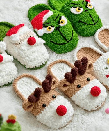 220 - Pantufas de natal amigurumi - Pantufas natalinas - Receita Passo a Passo - 1 (1)