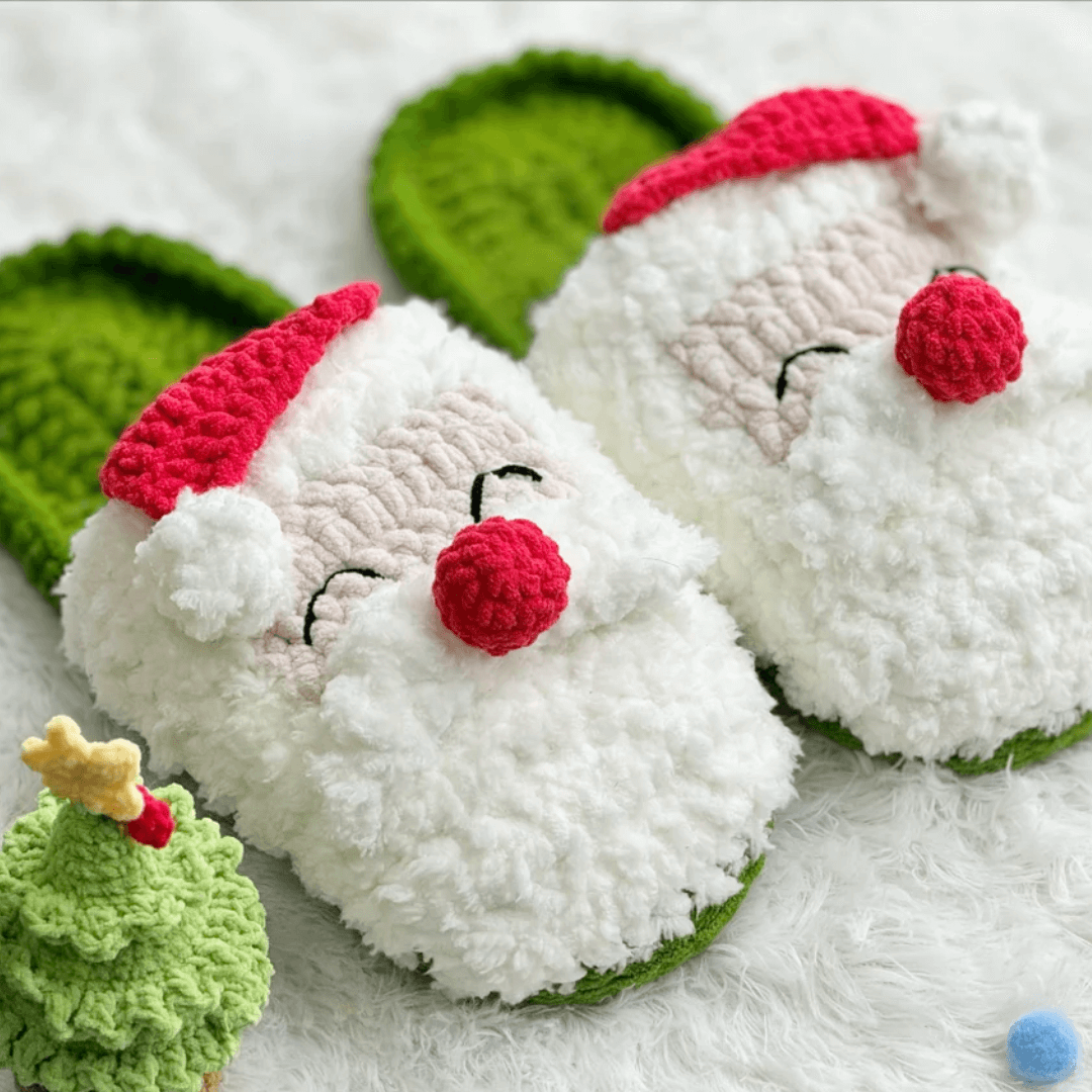 220 - Pantufas de natal amigurumi - Pantufas natalinas - Receita Passo a Passo - 2 (1)